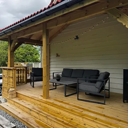 House In Oppstryn *