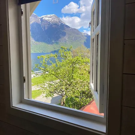 Ferienhaus House In Oppstryn